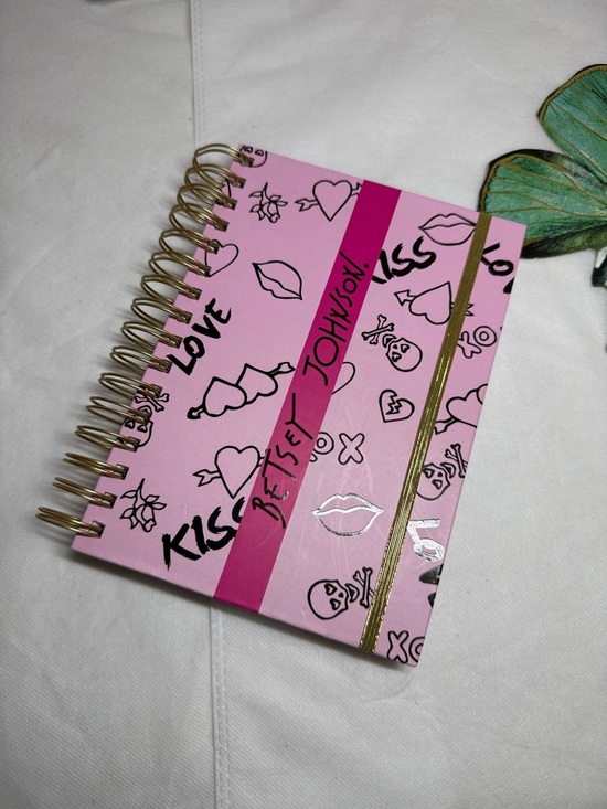 Betsey Johnson Accessories - Betsey Johnson Pink Doodle Spiral Notebook with Gold Elastic